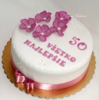 /album/torty-s-kvetmi/dsc08501pic-biela-s-fial-kvetmi-aug-2014-800-jpg/